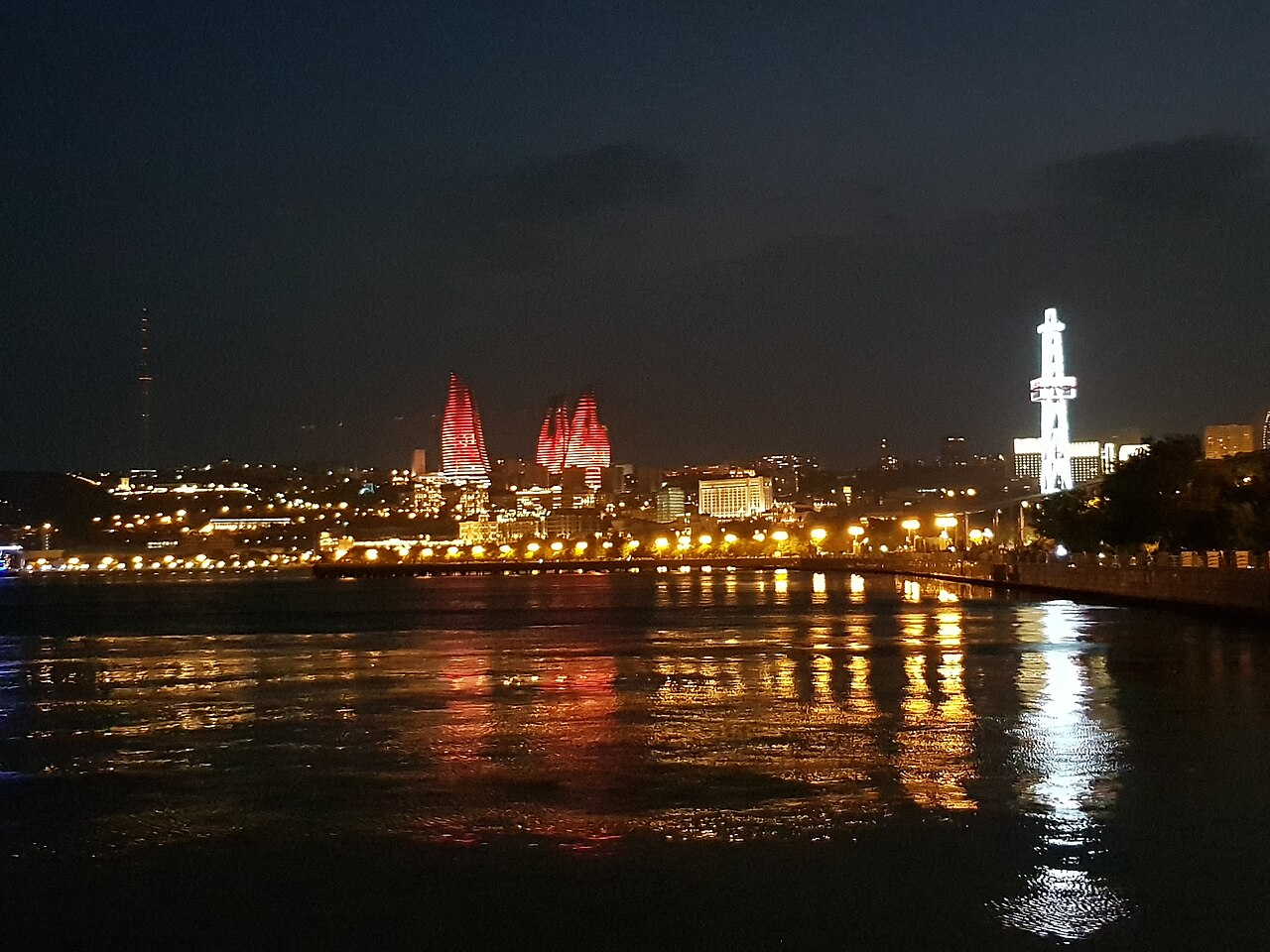 Clover Hotel Baku